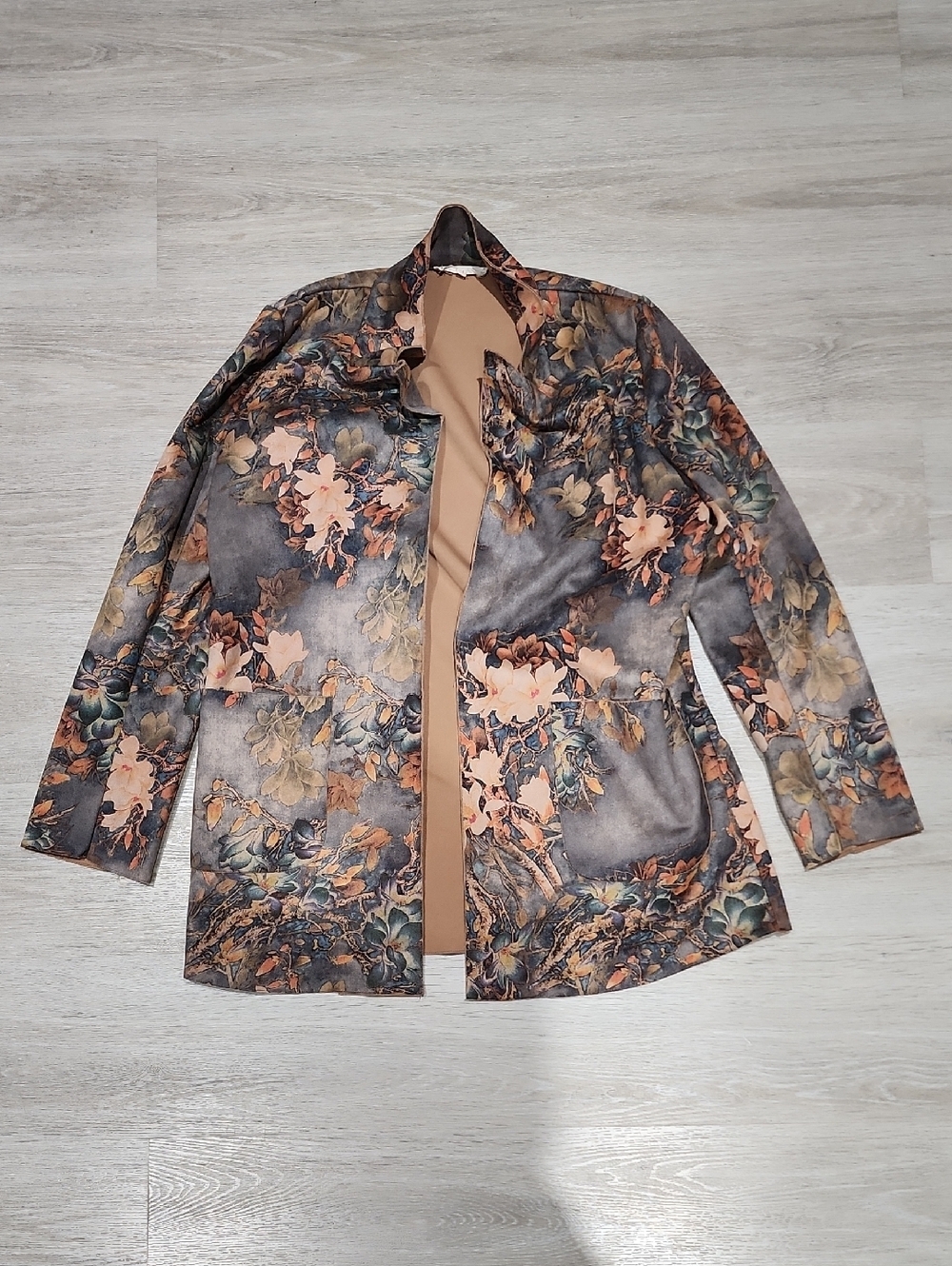Solitaire Floral Open-Front Blazer in Taupe and Peach Accents Medium